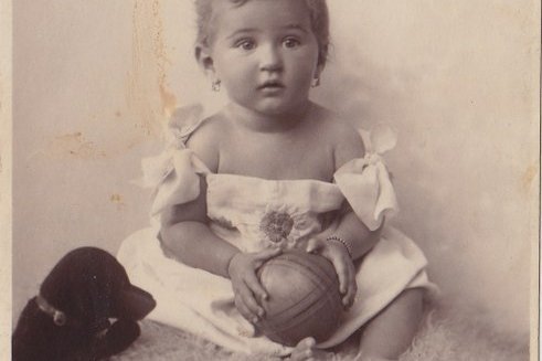 Ein Foto eines Babys